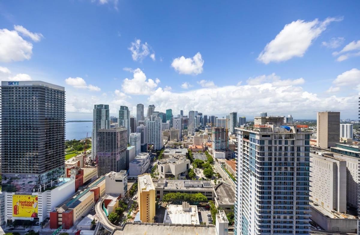 Apartamento Skyline Escape Sleek 1br With Downtown Charm